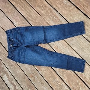 The limited dark wash high rise skinny 4p